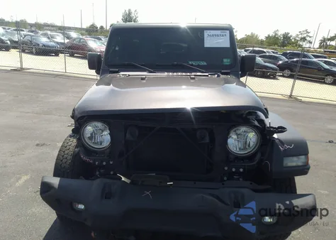 2018 Jeep Wrangler Unlimited Sport S 4X4 z USA, uszkodzony, nr VIN 1C4HJXDGXJW227162